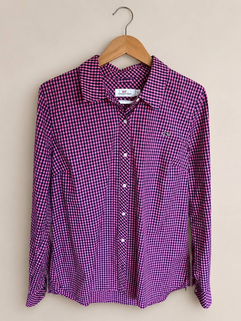 Vineyard Vines Pink & Navy Gingham Preppy
Button-Down Shirt Women’s Size 8